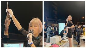 李明珊高舉龍蝦舉行年終實體拍賣會與粉絲同樂。（圖／樓頂揪樓下提供）