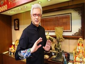 蔡上機是國際級易經命理風水開運大師，在地理風水上首屈一指，對於地理風水更是有專精的研究。（圖／MyGoNews提供）