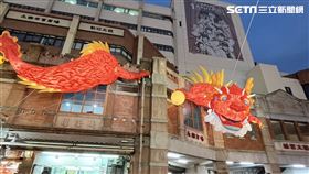 龍年，過年，新年，除夕，初一，走春，花燈，貼春聯，迪化街。（圖／資料照）