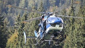 直升機，山區飛行 (示意圖／PIXABAY)