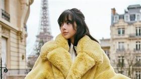 Lisa（圖／翻攝自IG）