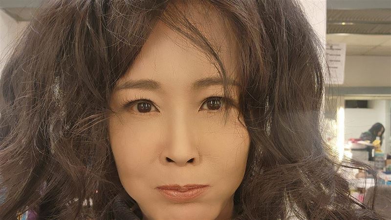 天道女星最新賀年照出爐　驚呼得罪造型師