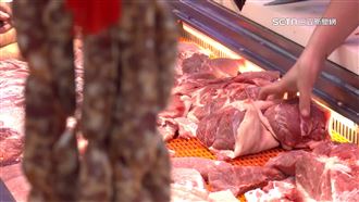 南門市場採購年貨人擠人　豬肉買氣回穩