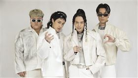 TRASH（圖／華納音樂提供）