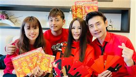 包偉銘今年過年當起「財神爺」，紅包加碼大放送。（圖／翰森娛樂提供）