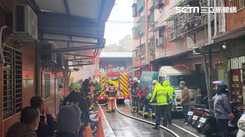 新北,|快訊／濃煙密布！樹林驚傳氣爆意外　八旬嬤雙臂燒傷送醫 | 社會 | 三立新聞網  SETN.COM