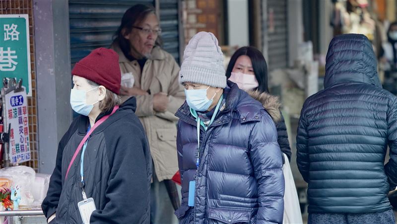 低溫特報持續　12縣市低溫10度以下