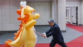 陳建仁扮演庫洛魔法使（圖／翻攝自陳建仁Treads）