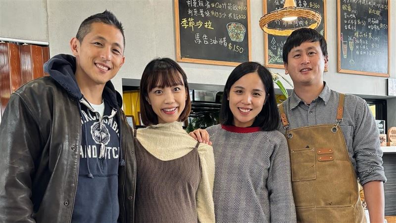 吳怡農新年曬孕妻照　即將喜迎「小龍女」