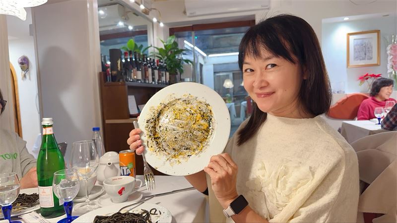 領隊控網路文害員工難過年　黃大米回應了
