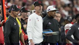 ▲舊金山49人隊總教練夏納罕教練生涯3次闖進超級盃都未能奪冠，球隊也都是被逆轉的命運。（圖／美聯社／達志影像）