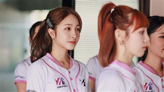 于齊薇出意外哭了　方文琳控衣服「醜死」