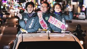 鄭運鵬兒子德德的超高顏值話題不減。（圖／翻攝自鄭運鵬臉書）