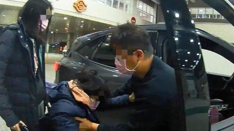 孕婦凌晨1點將臨盆　警開道15分鐘送醫