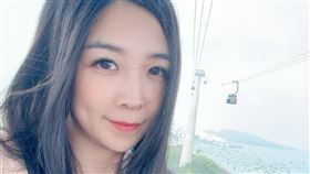 部落客段段一家12人付近70萬的團費到富國島玩卻慘遭丟包，幸好有神隊友救援。（圖／翻攝自「段段-LindaTuan」臉書）