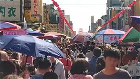 路人已經打馬賽克）廟宇走春王1800,走春,過年。（示意圖／資料照）