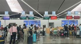 600多名赴富國島旅遊遭丟包的旅客將搭乘三班班機陸續返台。唐凱。（圖／越南WInnER國際旅行社提供）