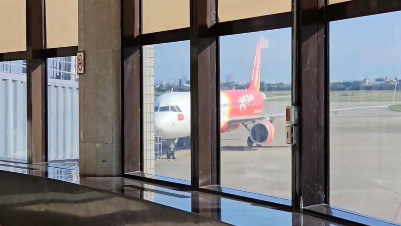 出團「月結」是常態？專家揭「業界真相」