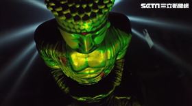 「五光十色」大佛！原是彰化燈季限定「光雕秀」