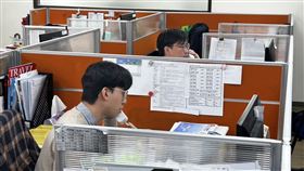 台人赴越遭丟包！品保協會：逾百人刷卡付720美元、已接5通申訴。（圖／記者簡浩正攝影）