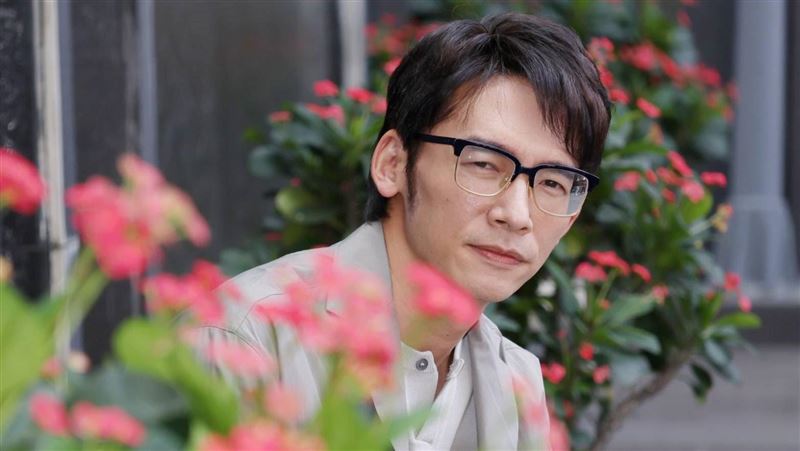 沒和李進良鬧翻　温昇豪拍戲哭窮喊想賣腎
