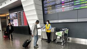 機場港埠免費提供快篩措施將延長執行至3月底。（圖／記者簡浩正攝影）