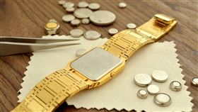 澳洲73歲男，鈕扣電池塞陰莖，燒傷壞死切除(圖／PIXABAY)