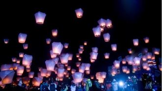 元宵四大必參加！東寒單、南蜂炮、北天燈