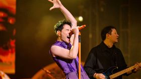 蕭敬騰開工飛新加坡開唱。（圖／喜鵲娛樂提供）