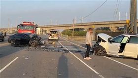 雲林,夫妻,對向,瑞典坦克（圖／翻攝畫面）

