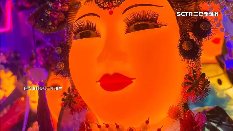 獨／花燈遭譏恐怖！設計者：藝閣文化發想