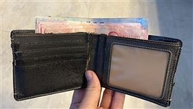 圖／記者王泳竣攝，錢包