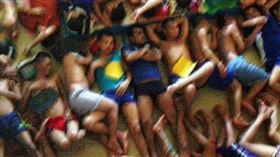 柬埔寨監獄百人塞一間　（圖／翻攝自國際特赦組織）