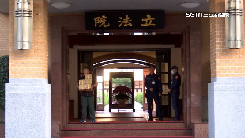 國會洗牌！國防委員會綠「8席剩1席」