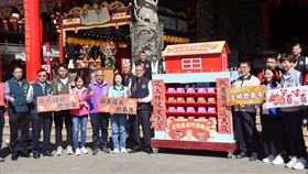 聖母廟,元宵,煙火,搶春牛,蜂炮(鹿耳門聖母廟 提供)