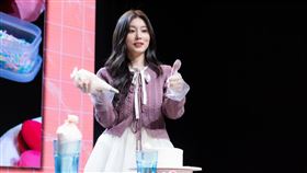 ▲IZ*ONE成員姜惠元。（圖／星月文創）