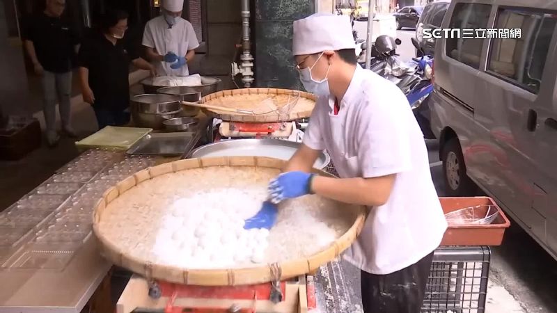 知名老店搖元宵　民眾搶訂：味道像初戀