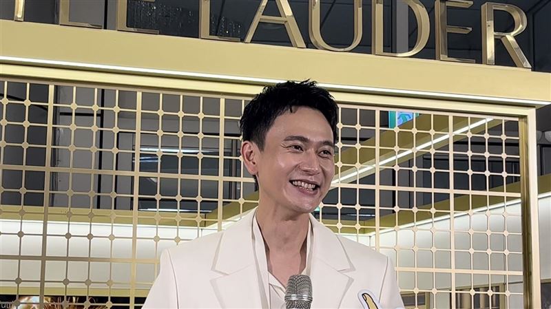 下個月當爸　男星外公無預警過世孕妻上香