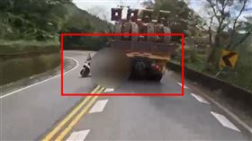 北宜,新北,坪林,重機,台電工程車,未成年,自摔,曝光