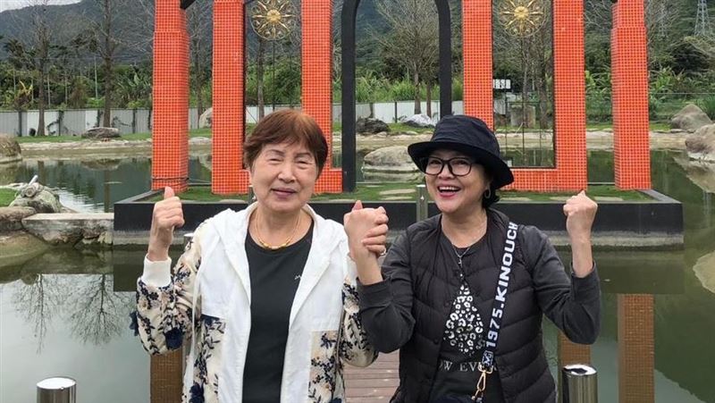 媽媽年前無預警離世　女星淚喊頭痛就斷氣