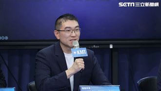 林右昌嗆「拉K」　謝國樑笑：看我像拉K？