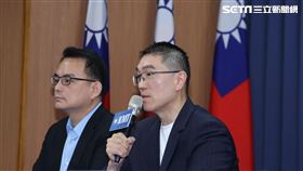 基隆市長謝國樑、律師簡榮宗、國民黨富發言人呂謦煒召開記者會。(圖/記者邱榮吉攝影)