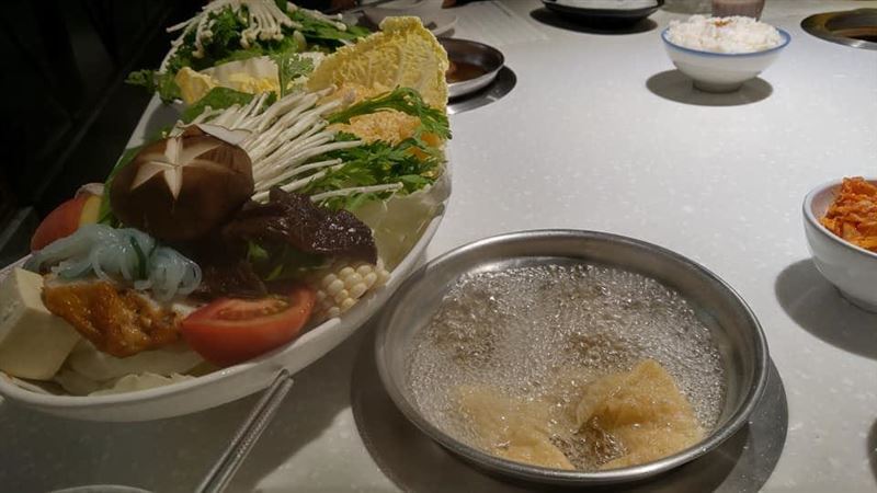你愛喝火鍋湯？醫：2大結石地雷一起下肚