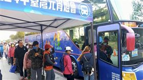 中台灣燈會延長至2/28  假日加開接駁車2024中台灣元宵燈會吸引大批人潮，活動將延長至28日，台中市政府21日表示，假日將加開免費接駁車，民眾可前往中捷綠線市府站及松竹站搭乘。（台中市政府提供）中央社記者蘇木春傳真  113年2月21日