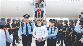 詐騙天堂1／詐欺犯波蘭引渡回國竟免押　基層警怒：歡迎回到犯罪樂園（示意圖／翻攝自新浪微博）