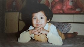 游淑慧說，爸爸規定她9點上床、6點半起床……連功課沒寫完都要被趕去睡覺。（圖／翻攝自游淑慧臉書）