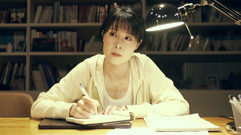 黃健瑋涉性騷神隱　愛妻認了：睡一起手麻