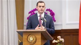 美國聯邦眾議院「美國與中國共產黨戰略競爭」特別委員會主席蓋拉格（Mike Gallagher, R-WI）（圖／總統府提供）