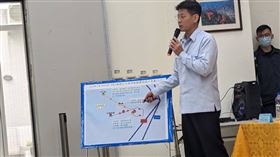 中國籍快艇14日越界到金門海域捕魚，遭到海巡隊驅離，而4名落海的中國籍船員之中，有2人經搶救後仍不治身亡。海巡署今天下午招開記者會，強調密錄器非制式勤務裝備，當時4名同仁都沒有配戴，外界質疑有隱匿，絕非事實。