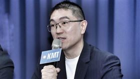 基隆市長謝國樑、律師簡榮宗等人召開「謝國樑絕不出賣基隆市產 並追究林右昌當年責任」記者會。(圖/記者邱榮吉攝影)